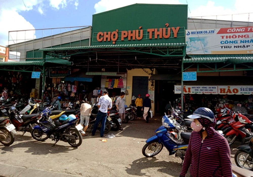 Chợ Phú Thủy